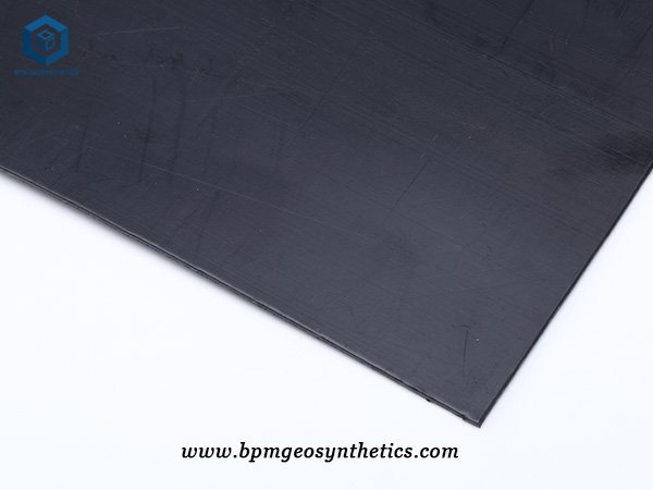 HDPE Smooth Geomembrane Liner for Chicken Farm Project in Vietnam