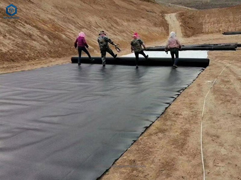 Landfill Liner Installation for Waste Containment
